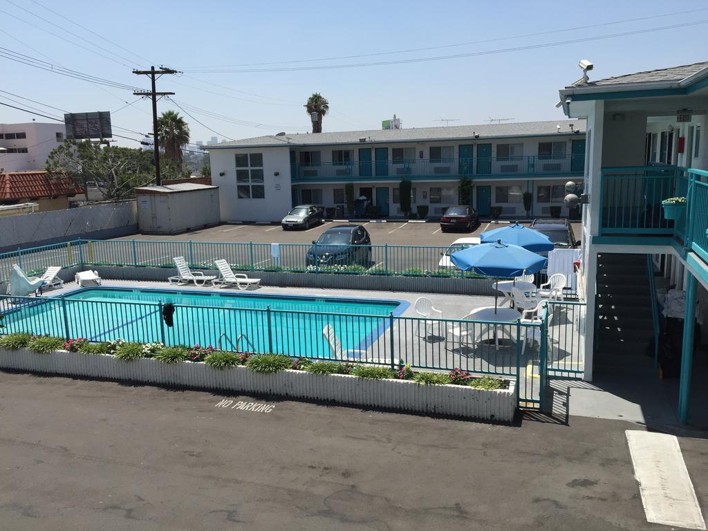 Travelodge By Wyndham Hollywood-Vermont/Sunset — Photos 3